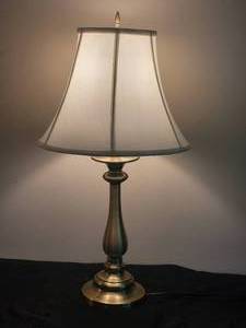 lot 26 image: Classic Brushed Brass Table Lamp