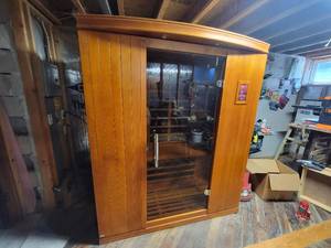 lot 1 image: Dynamic Saunas 2-Person Indoor Electric Sauna BS-6210
