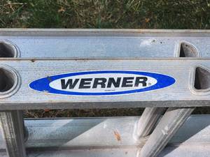 lot 130 image: Werner Craft-Master 20 Extension Ladder D1328-2
