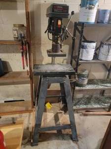 lot 111 image: Craftsman 8 Drill Press 113.213100