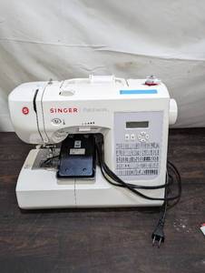 Singer Sewing Machine