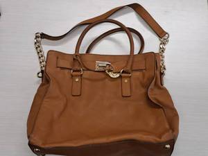 lot 144 image: Michael Kors Handbag
