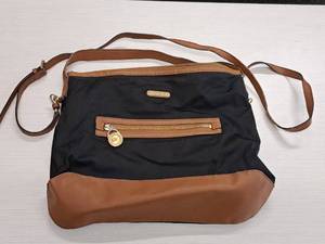 lot 145 image: Michael Kors Handbag