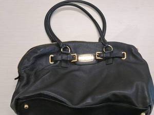 lot 150 image: Michael Kors Handbag