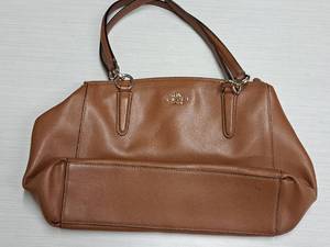 lot 164 image: Coach Handbag