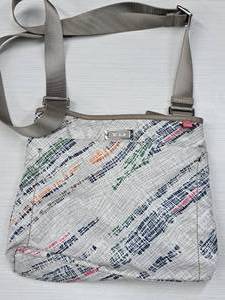 lot 227 image: Tumi Handbag