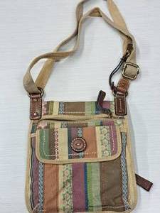 lot 251 image: Fossil Handcrafted Handbag