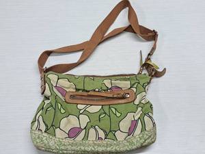 lot 252 image: Fossil Handcrafted Handbag