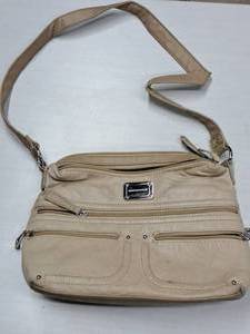 lot 230 image: Stone Mountain Handbag