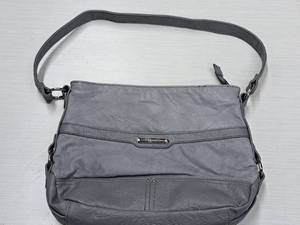 lot 237 image: Stone Mountain Handbag
