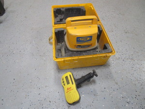 lot 15 image: Spectra Precision Laser LL500