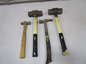 lot 34 image: (4) Hammers