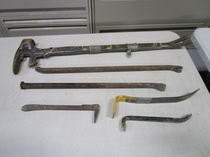 lot 38 image: Pry Bars