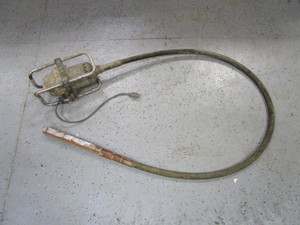 lot 103 image: 8 Concrete Vibrator