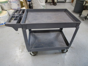 lot 124 image: Poly Shop Cart