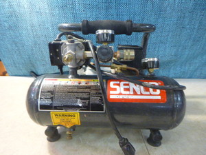 lot 26 image: Senco Air Compressor