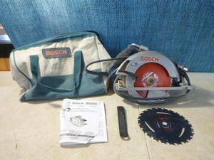 lot 77 image: Bosch 7 14 Circular Saw