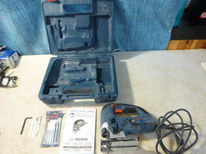 lot 82 image: Bosch Top Handle Jigsaw