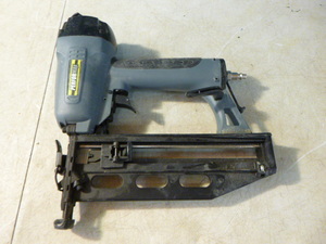 lot 96 image: Performax Finish Nailer