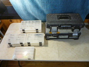 lot 107 image: Bostitch 20 Metal Toolbox with Drawer