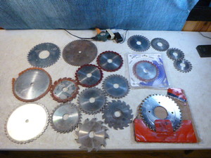 lot 135 image: Lot of Saw Blades