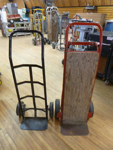 lot 142 image: 2 Dollies