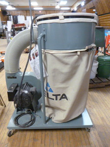 lot 7 image: Delta Dust Collector