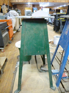 lot 176 image: Air Vac Clamp