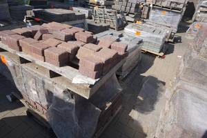 lot 51 image: Autumn Blend Patio Pavers