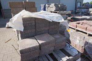 lot 59 image: Crocovia North Shore Patio Pavers With Tumbled Antique Finish