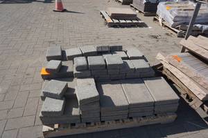 lot 66 image: Assorted Patio Pavers