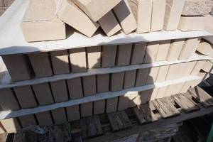 lot 79 image: Borealis Wood Look Plank Patio Pavers in Sauvignon Oak Color