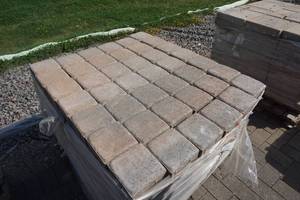 lot 96 image: Sandlewood Colored Patio Pavers