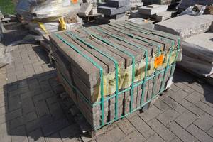 lot 105 image: Slate Top Sante Fe Patio Pavers