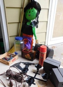 lot 194 image: Miscellaneous Lot Including Door Hinges, Lunchbox with Thermos, Wood PurseBox, Ext. Cords, Witch...