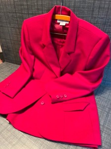 lot 190 image: Clothing Womans leslie fay Haberdashery Red Fushia Notched Lapel Blazer Pant Suit-Size 12 Pant10 Coat, Alfred Dunner Blouse(Sz8) and Costa Del Sol Floral One-Piece Swimsuit(Sz12)