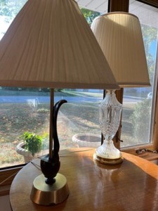 lot 18 image: MCM Vintage Art Deco Laurel Mid-Century Genie Table Lamp and Cut-Crystal Table Lamp