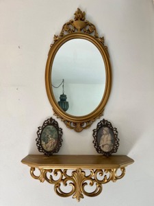 lot 88 image: Vintage MCM Wall DeCor Shelf Ornate Oval Mirror Plaques