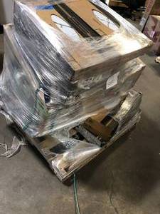 34 Boxes of Florida Tile Home Collection Carrara Matte Rectified 12 in. x 24 in. Porcelain Floor and Wall Tile (13.3 sq. ft. case) Customer Returns See Pictures
