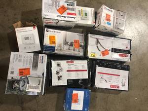 Lot of Assorted Kitchen and Bathroom Faucets and Accessories  Customer Returns See Pictures