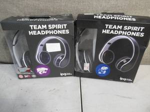 lot 55 image: Set of 2 IPG Team Spirit Headphones