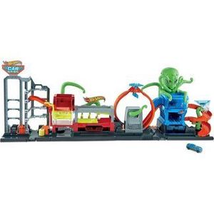 lot 149 image: Hot Wheels Ultimate Octo Carwash Playset