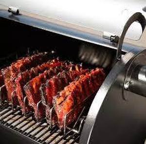 lot 145 image: Traeger 8 Slot Rib Rack