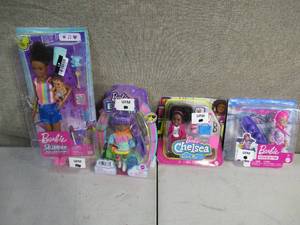 lot 213 image: Lot of 4 Barbies-Skipper Babysitters Inc.-Extra Mini-Chelsea Can Be-Barbie Can Be
