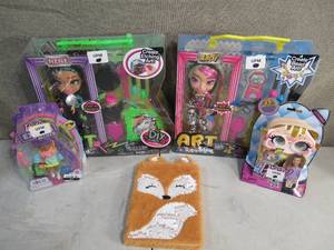 lot 223 image: Girls Bundle-Andi & Nene Art Squad-Barbie Extra Mini-Purse Pets-Plushy Diary