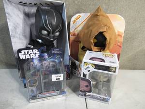 lot 252 image: Set of 4 Marvel Dc Star Wars Toys Collectibles