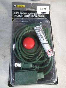 lot 307 image: Set of 2 Flower Pots and 2 9ft Tapper Indoor Extnsion Cord
