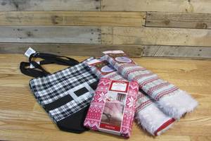 lot 2 image: Two Santa Buckle Bags, Two Tree Skirts and Table Cloth