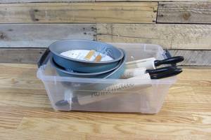 lot 27 image: Three Bakeware Sets w Rolling Pins