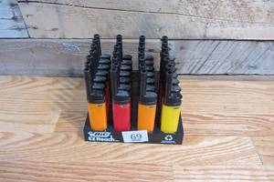 lot 69 image: 28 - Bic EZ Reach Lighters